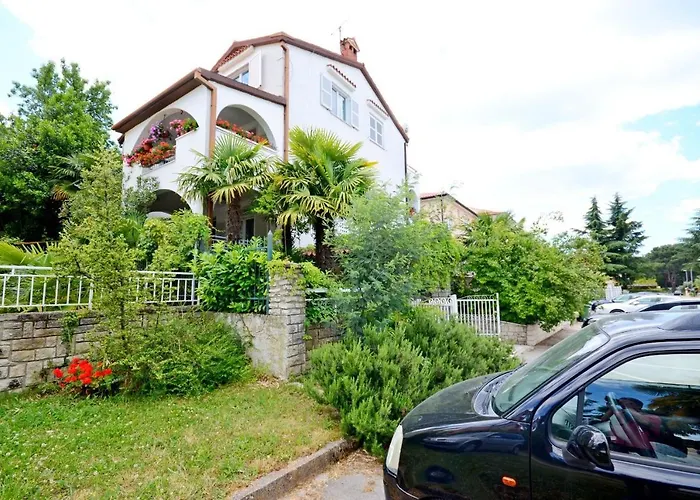 Apartments Dea
