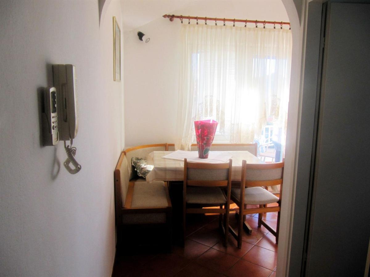Apartment Dea *