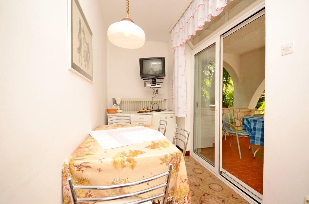 Apartment Dea *